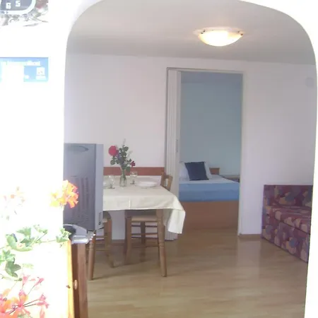 Nada Apartment *